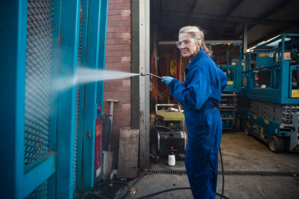 Why Choose Our Certified Pressure Washing Experts for Your Project Needs in Cloverly, MD?