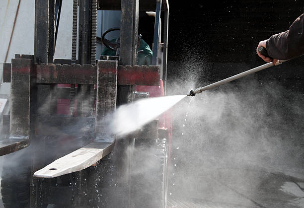 Best Roof Pressure Washing  in Cloverly, MD